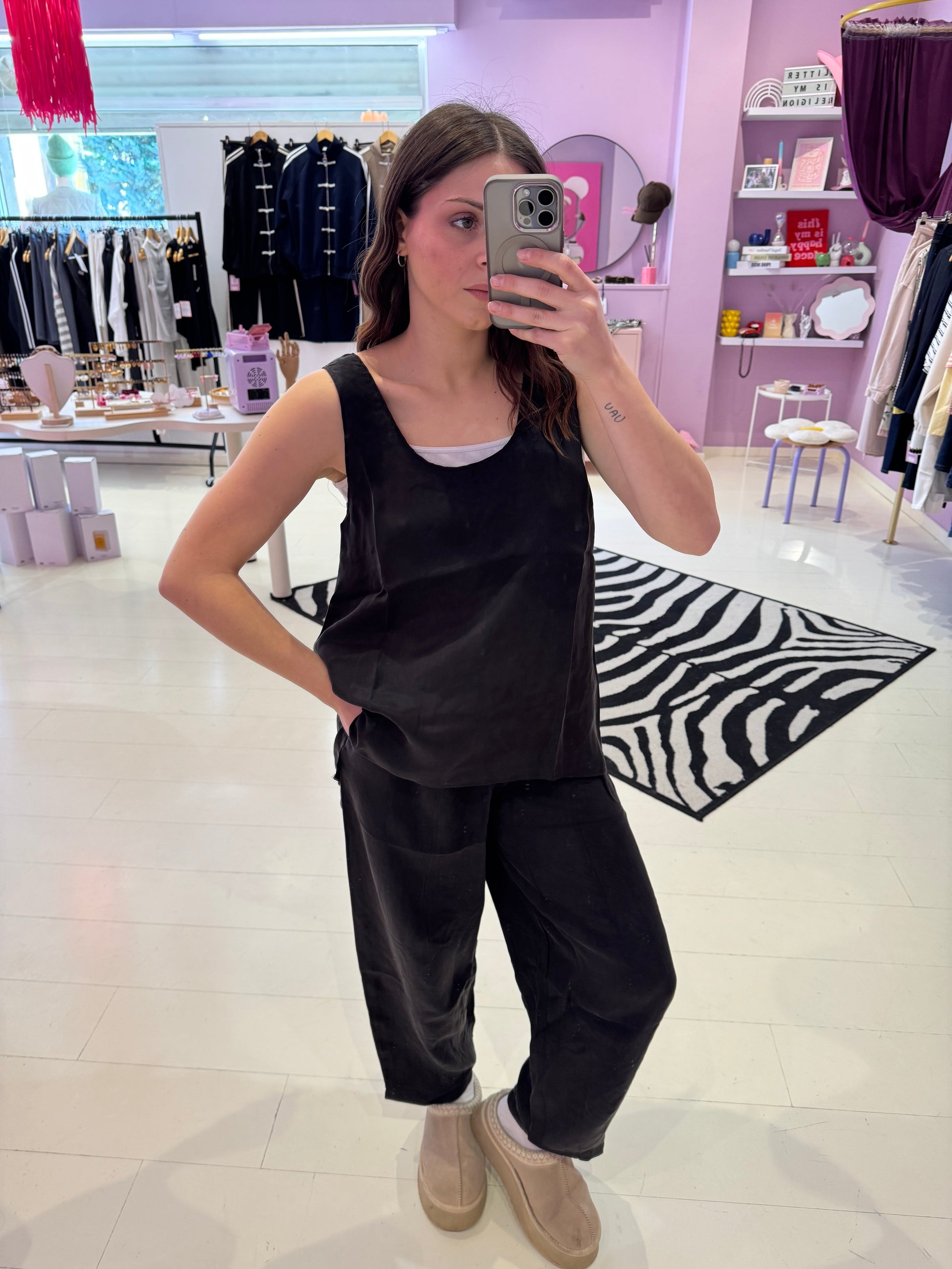 Canotta Ellen Nera