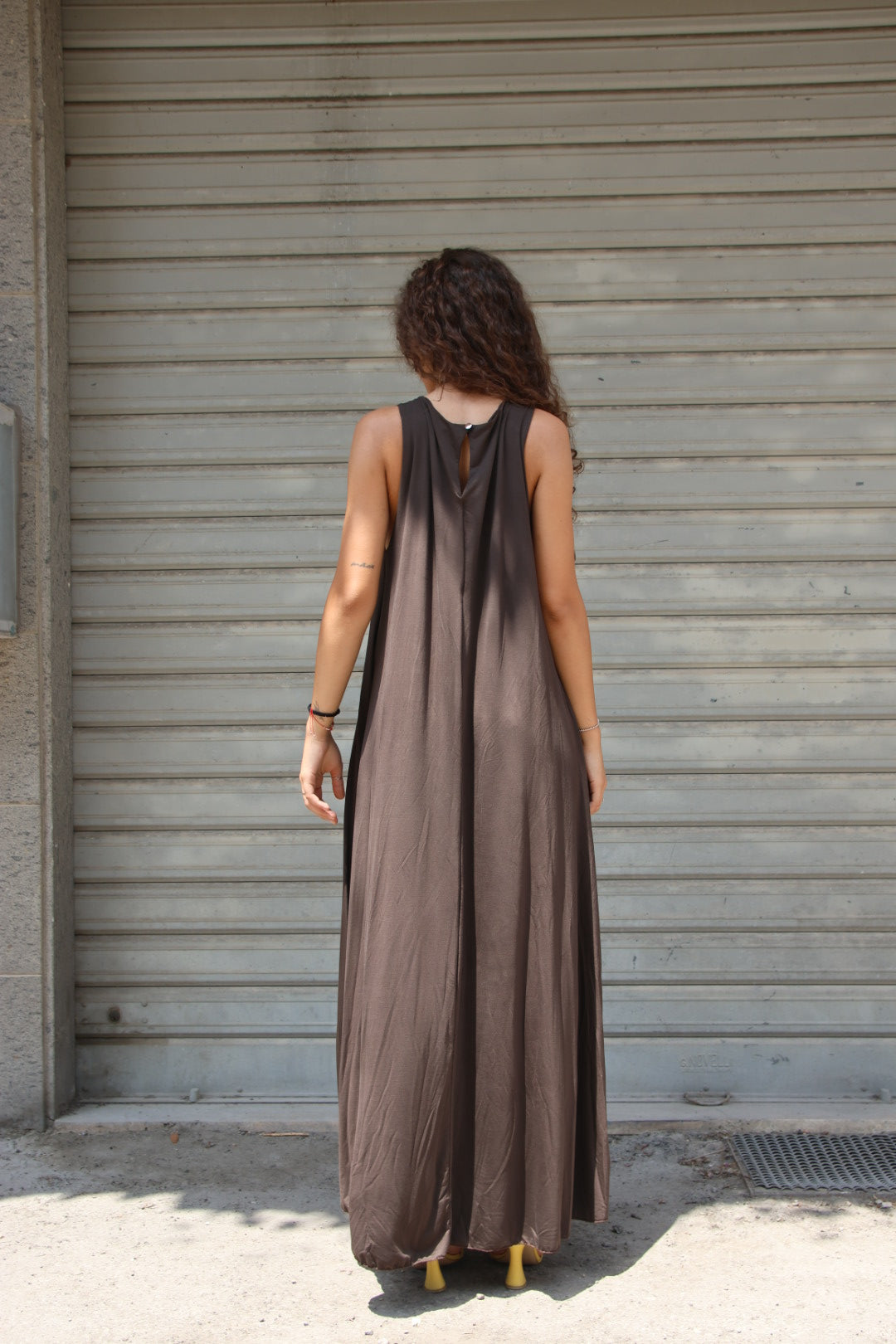 Vestito Yolanda Marrone